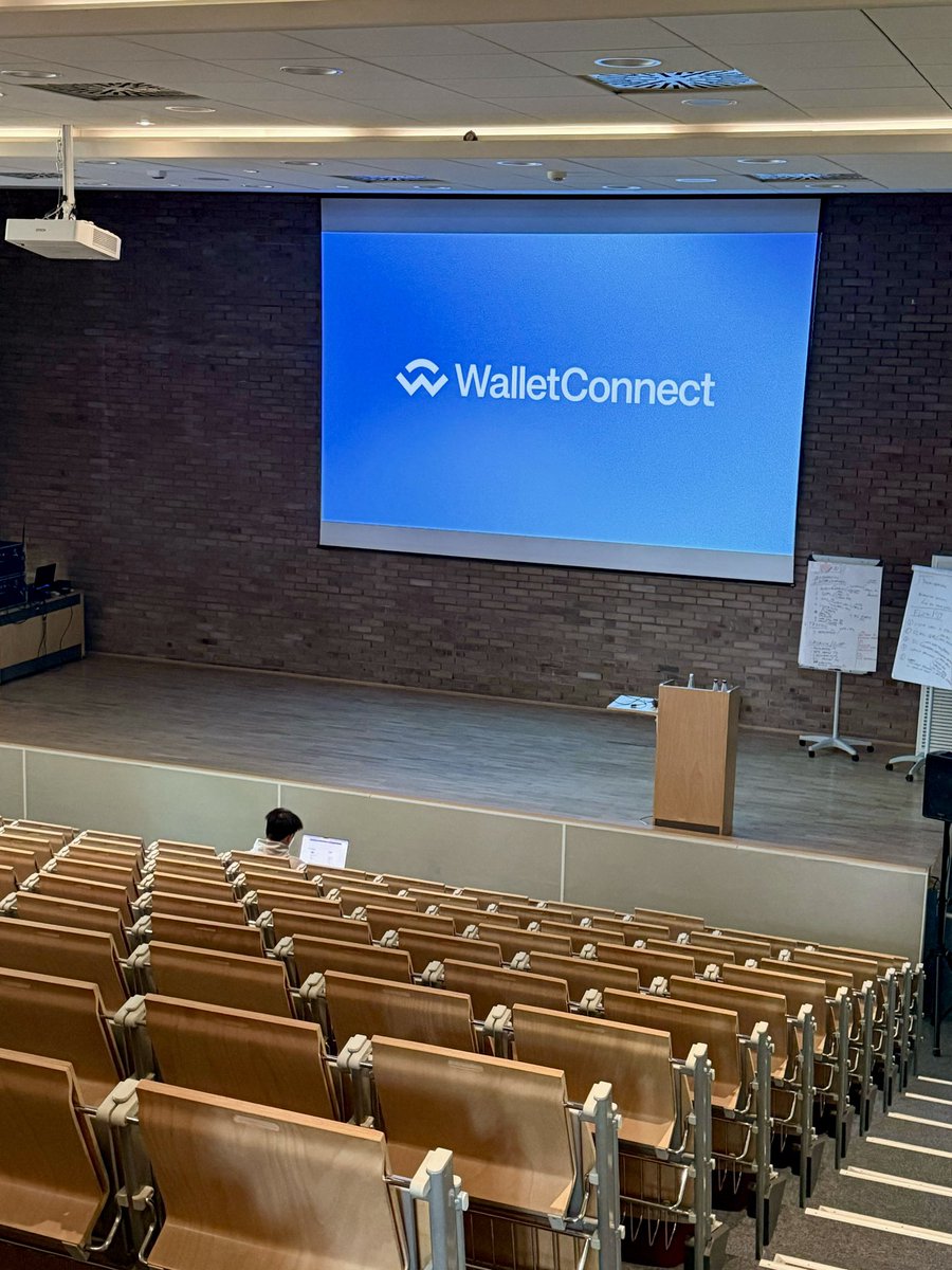 WalletConnect tweet media