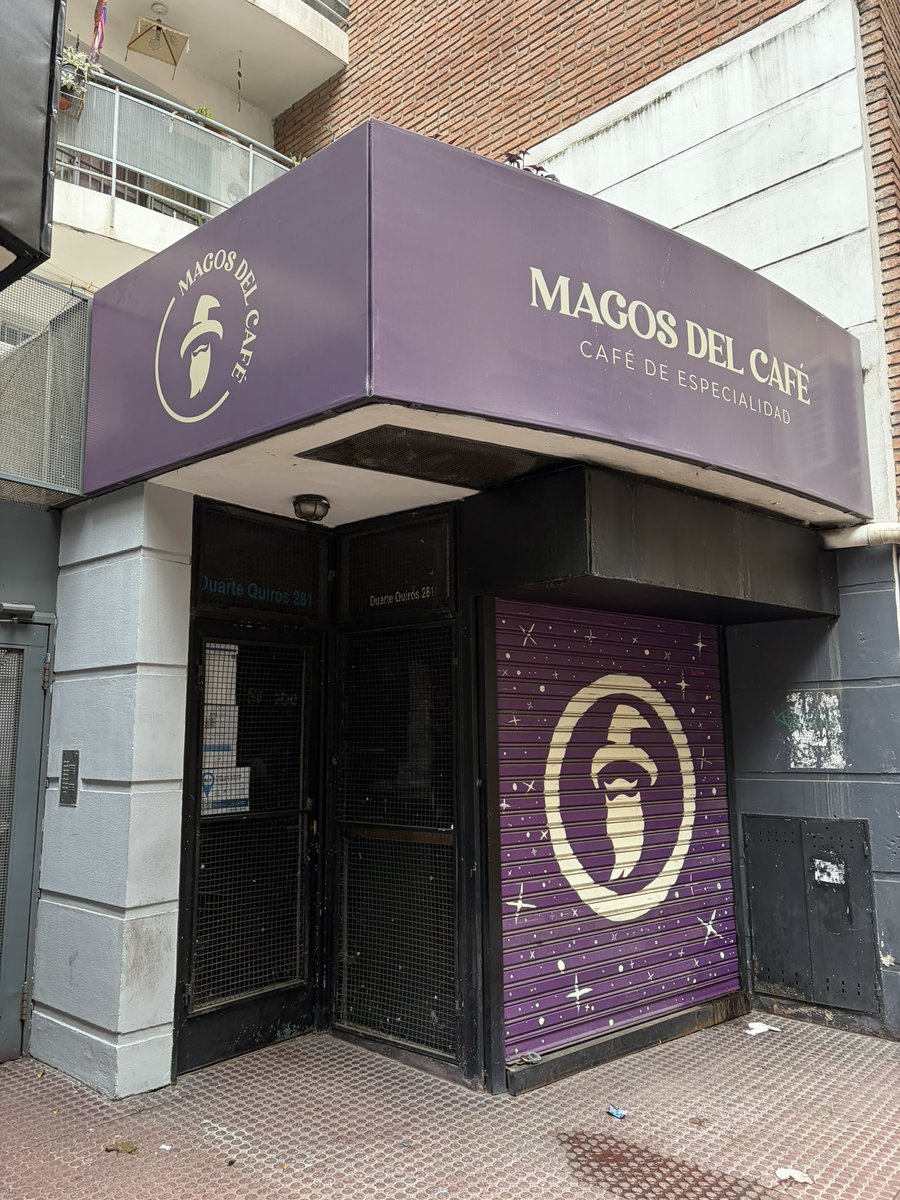 Los que son de Córdoba saben la catástrofe que viven los comercios y como cada vez hay mas locales cerrados. Hoy los datos confirmaron el desastre. Las ventas se desplomaron un 23% solamente en abril. La Cámara de Comercio advirtió una destrucción del poder adquisitivo y dijeron
