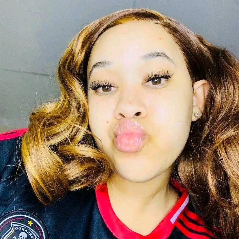 Lira Mokoena tweet media
