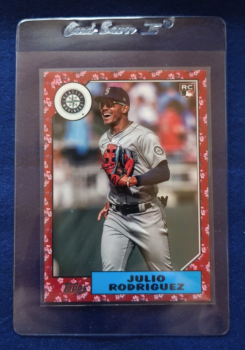 Mariners @MLBONFOX This card will never lose its appeal. Julio