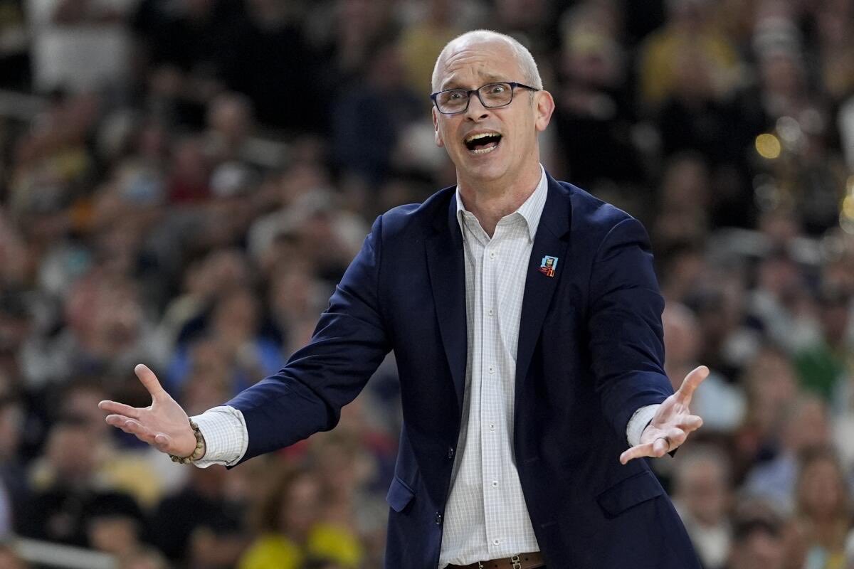 BREAKING: Per <a href="/AdamJardy/">Adam Jardy</a>, Ohio State and UConn will begin a home-and-home series in 2026-27.

The Buckeyes will head to Storrs, CT before the two play in Columbus the next year.