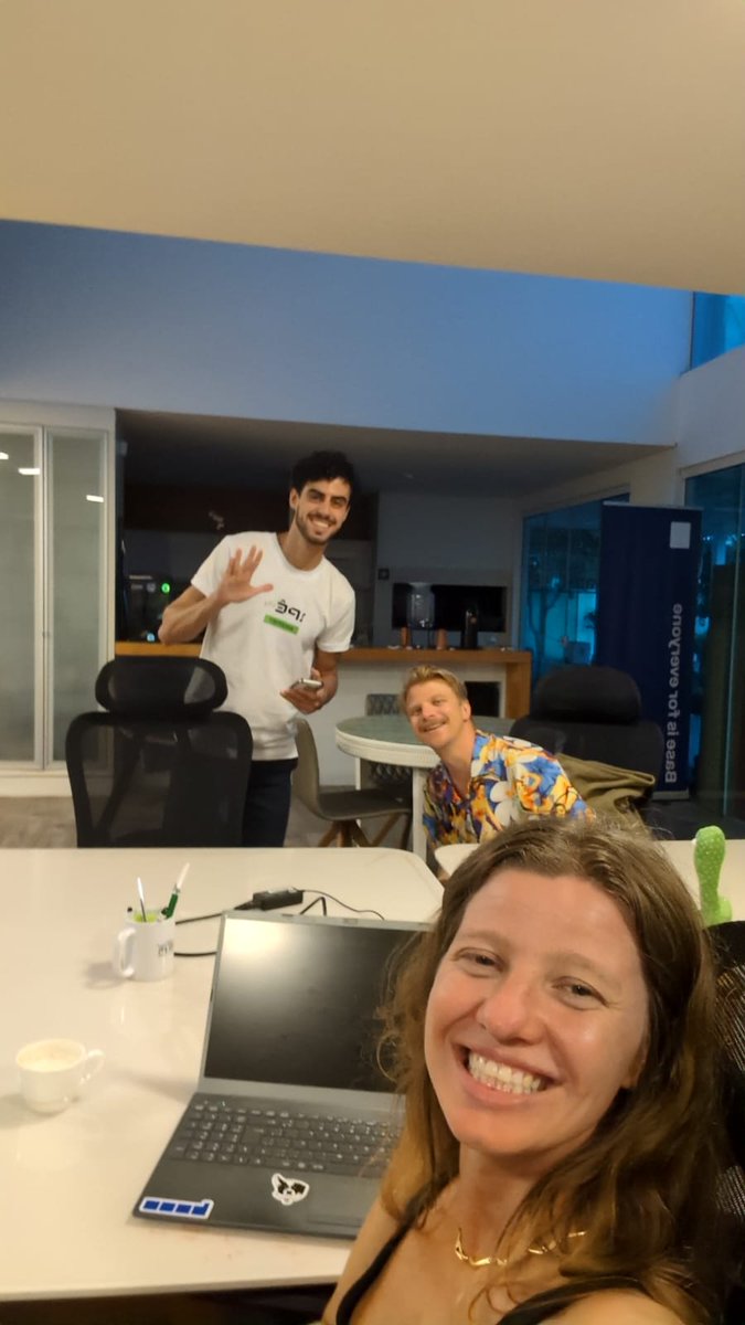 Paloma Lecheta 📍 Founder Village 🇧🇷 tweet media