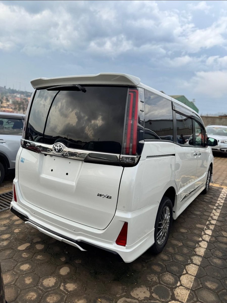 TOYOTA NOAH ✅️2020 ✅️2000cc ✅️85M cash only #call_0757758016