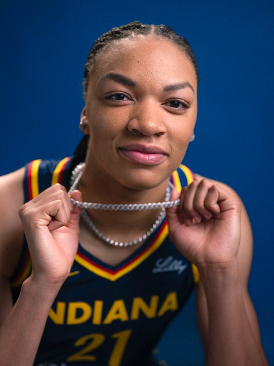 Indiana Fever tweet media