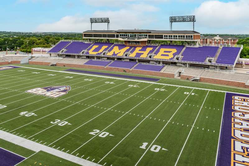 David_Lindig's tweet photo. After a great conversation with @CoachJordyDubb I’m more than blessed to receive an offer from the University of Mary Hardin-Baylor! 
@CruFootball @Coach_Cochran @luke_mccown https://t.co/IhU6WrEoid