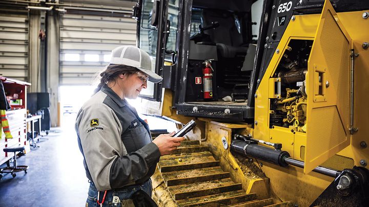 Deere MachineFinder tweet media