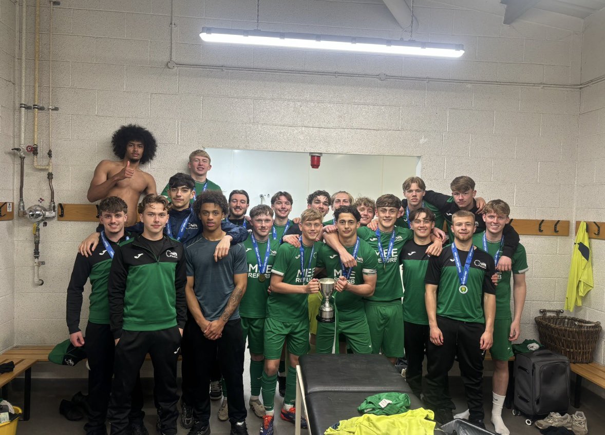 Great to finish the season off with a win. 

Huge credit to this group of players they have been incredible and thoroughly deserve to be league winners🏆💚