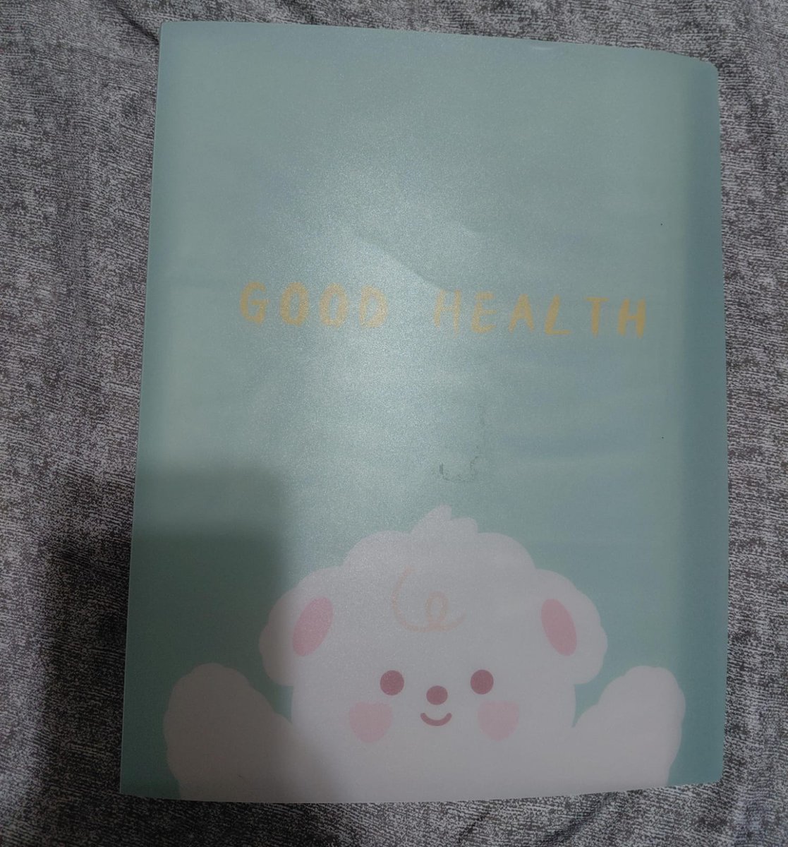 hwgcollection's tweet photo. 🌙 VENDA/VENDO 

- Binder A4, 9 BOLSOS. 
- Folhas fixas, sem possibilidade de colocar mais. 
• 25 + frete. 
• Feedback no fixado. https://t.co/Mhs7Hpbg4D