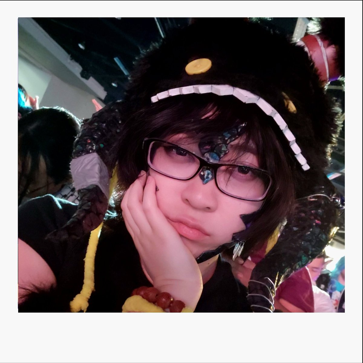 Kainedacat's tweet photo. Player vs wol https://t.co/h2SLXFziTa