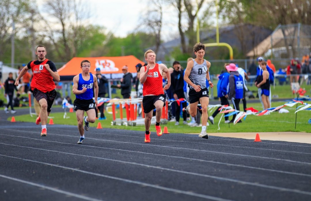 MaximusAllie's tweet photo. 📷:t_ray.media
Last home meet #100m https://t.co/uGYTOIpdmT