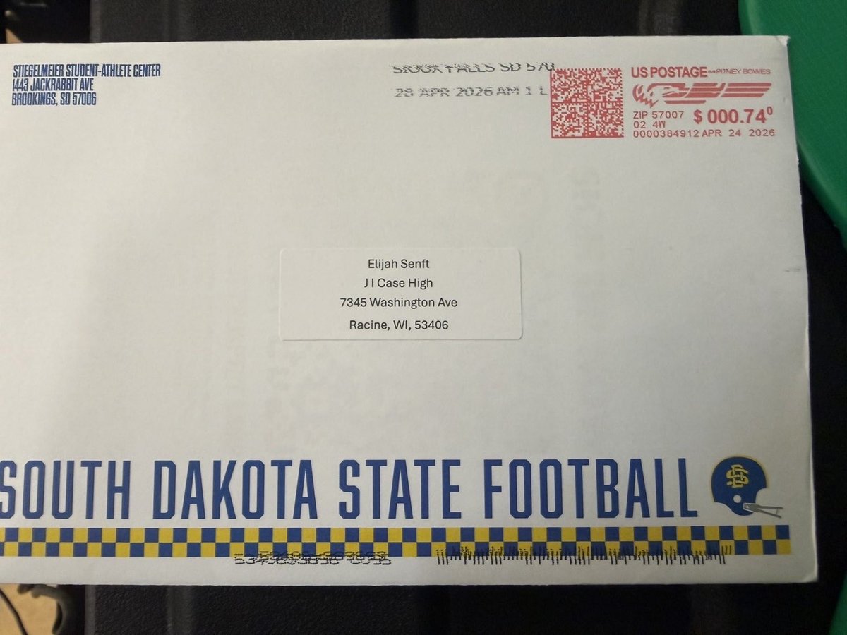 elijah_senft's tweet photo. Thank you coach @CoachDtjackson for the mail can’t wait to make it up to campus! @PrepRedzoneWI https://t.co/6ZOyg7xFtH
