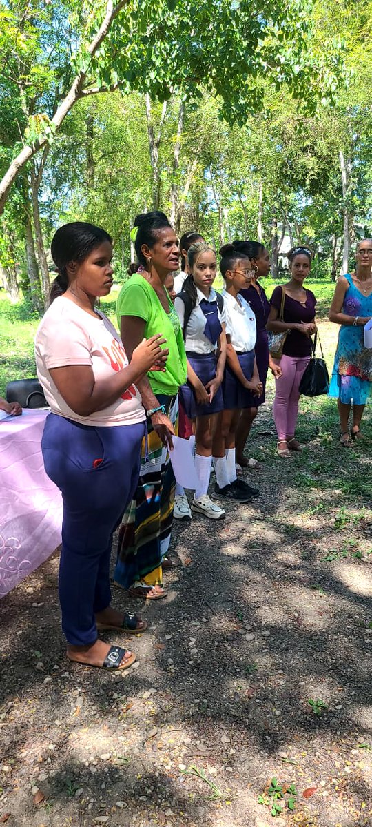 dgeam565271's tweet photo. Reconocimiento a todos los que participaron en el Everto Juvenil Martiano desarrollado en el municipio. Derroche de conocimientos  y experiencias compartidas relacionadas con nuestro Apostol Jose Marti.
@CubaDme
@CubaMined @dgeam66970 https://t.co/SurrEiMRO7