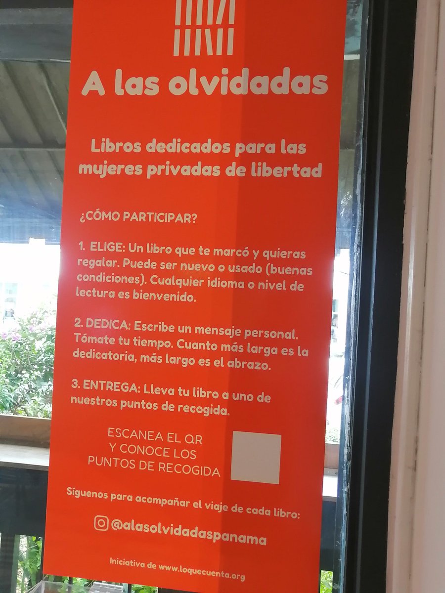 DurangoPanama's tweet photo. Hoy doné mi libro Balcones del arrabal a la iniciativa @alasolvidadaspanama, que lleva libros dedicados a mujeres privadas de libertad.

Invito a más personas a sumarse y donar un libro. Una historia también puede ser un abrazo.
#literatura #leer #panama https://t.co/JCFp7dwCg6