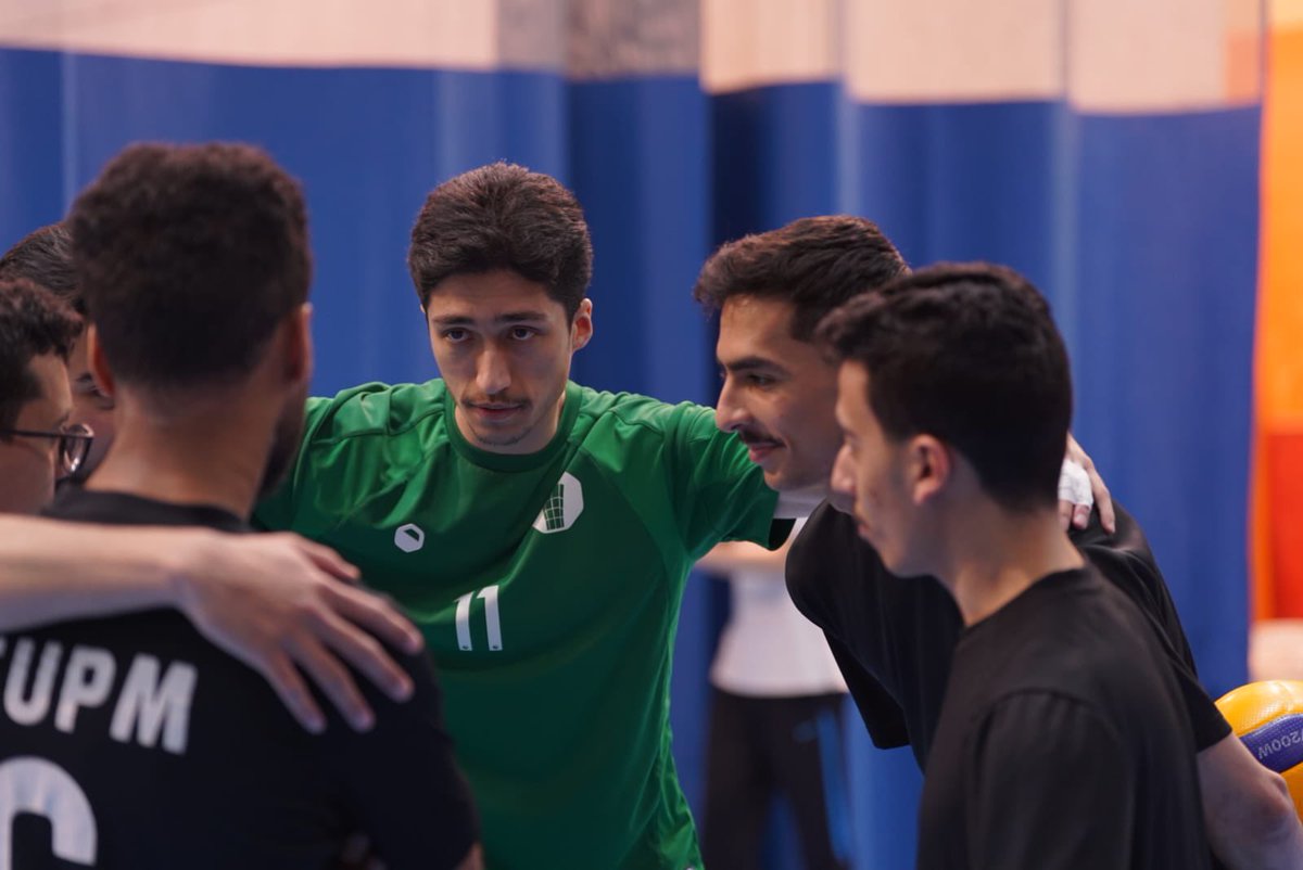 KFUPMSC's tweet photo. اختُتمت بطولة كرة الطائرة بعد منافسات قوية وأجواء مليئة بالحماس 🏆🏐
مبارك للفائزين، وشكرًا لجميع الفرق والمشاركين على الروح الرياضية والمستويات المميزة👏🏻

شكرًا لكل من حضر وساهم في نجاح البطولة 🤍

#كرة_الطائرة #النادي_الرياضي #KFUPM https://t.co/C8I3elMXfT