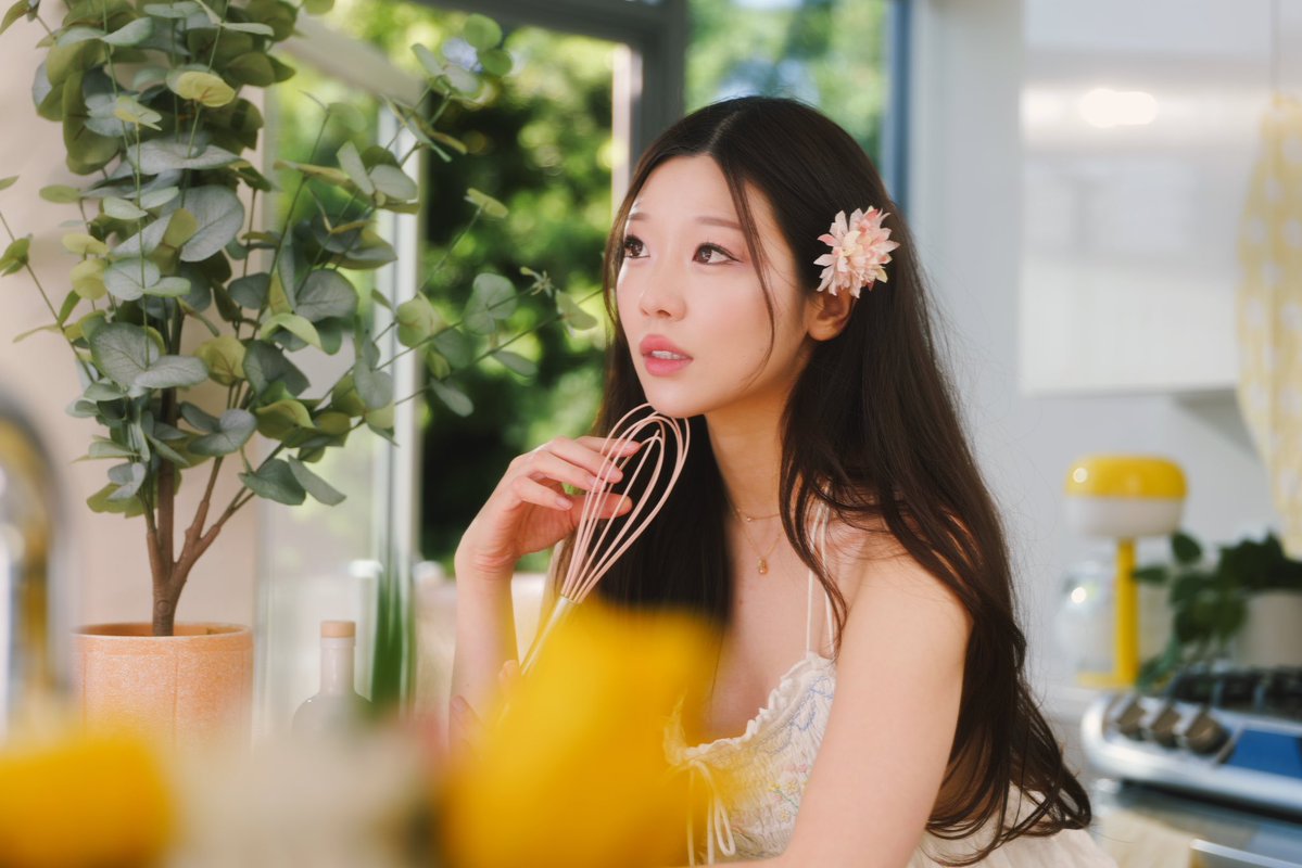 when life gives you lemons..
you take some photos 🍋🥹🌼 https://t.co/wGllYqtEM9