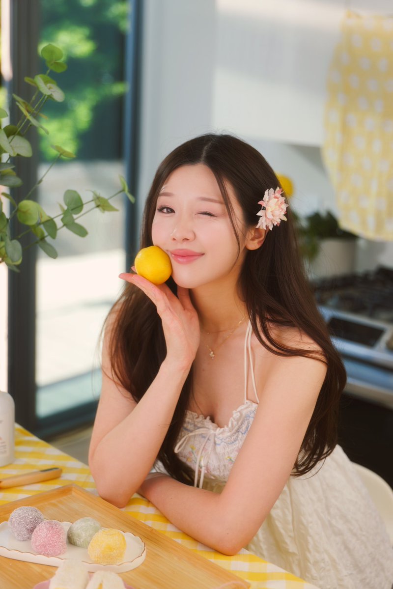 when life gives you lemons..
you take some photos 🍋🥹🌼 https://t.co/wGllYqtEM9