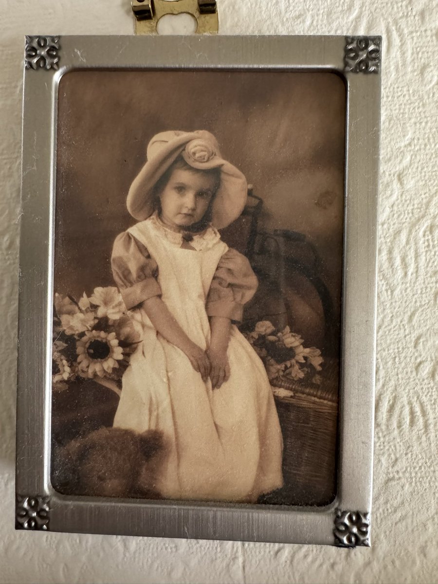 staying round your grandparents house also means finding baby pictures of yourself that you don’t even know existed. exhibit a.