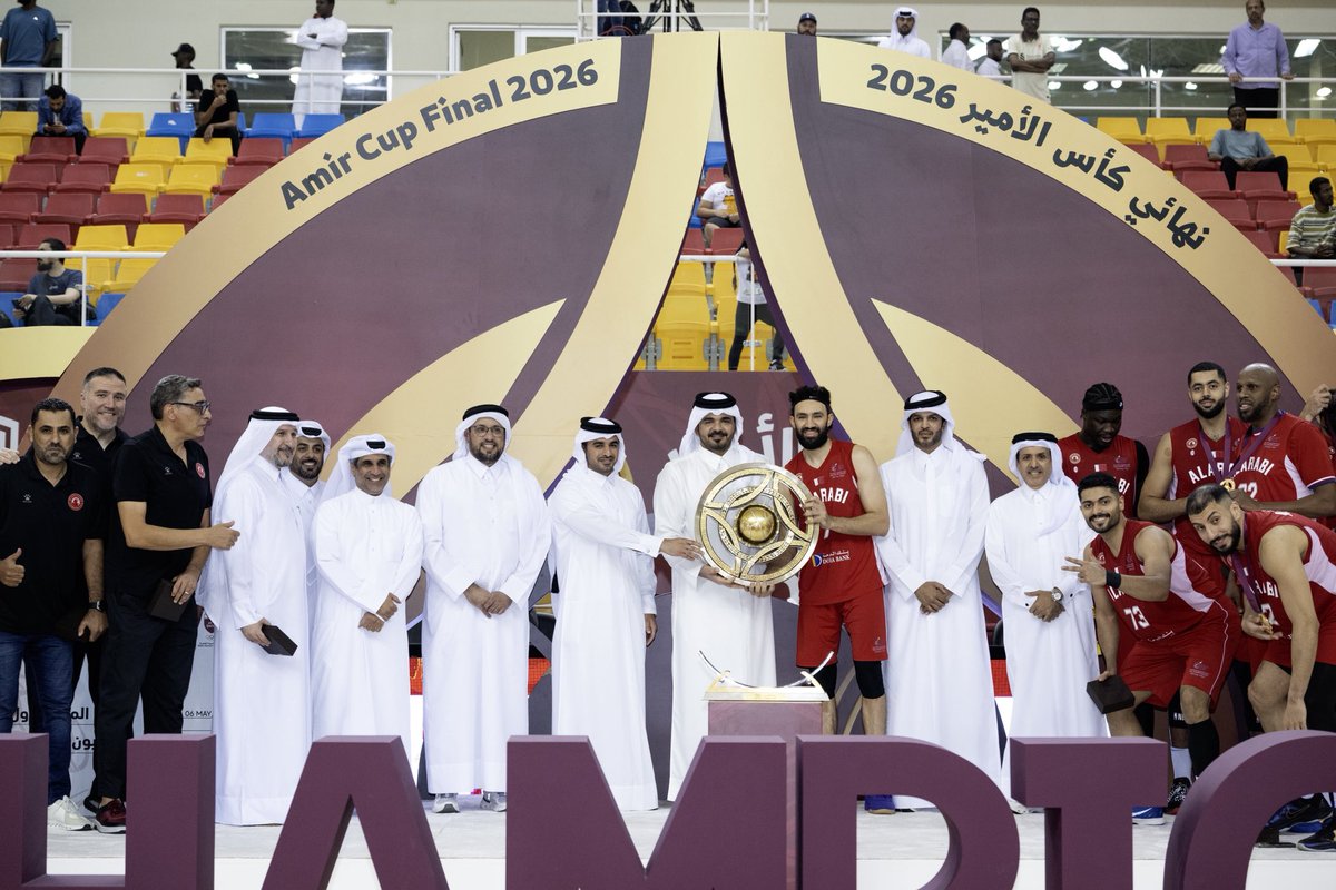 JoaanBinHamad's tweet photo. مبروك لنادي العربي وجماهيره التتويج بلقب كأس الأمير لكرة السلة، ليحقق الثلاثية التاريخية هذا الموسم بجمع ألقاب الدوري وكأس قطر وكأس الأمير .. 🏆🏀👏🏻
@alarabi_club https://t.co/EOAH363JFw