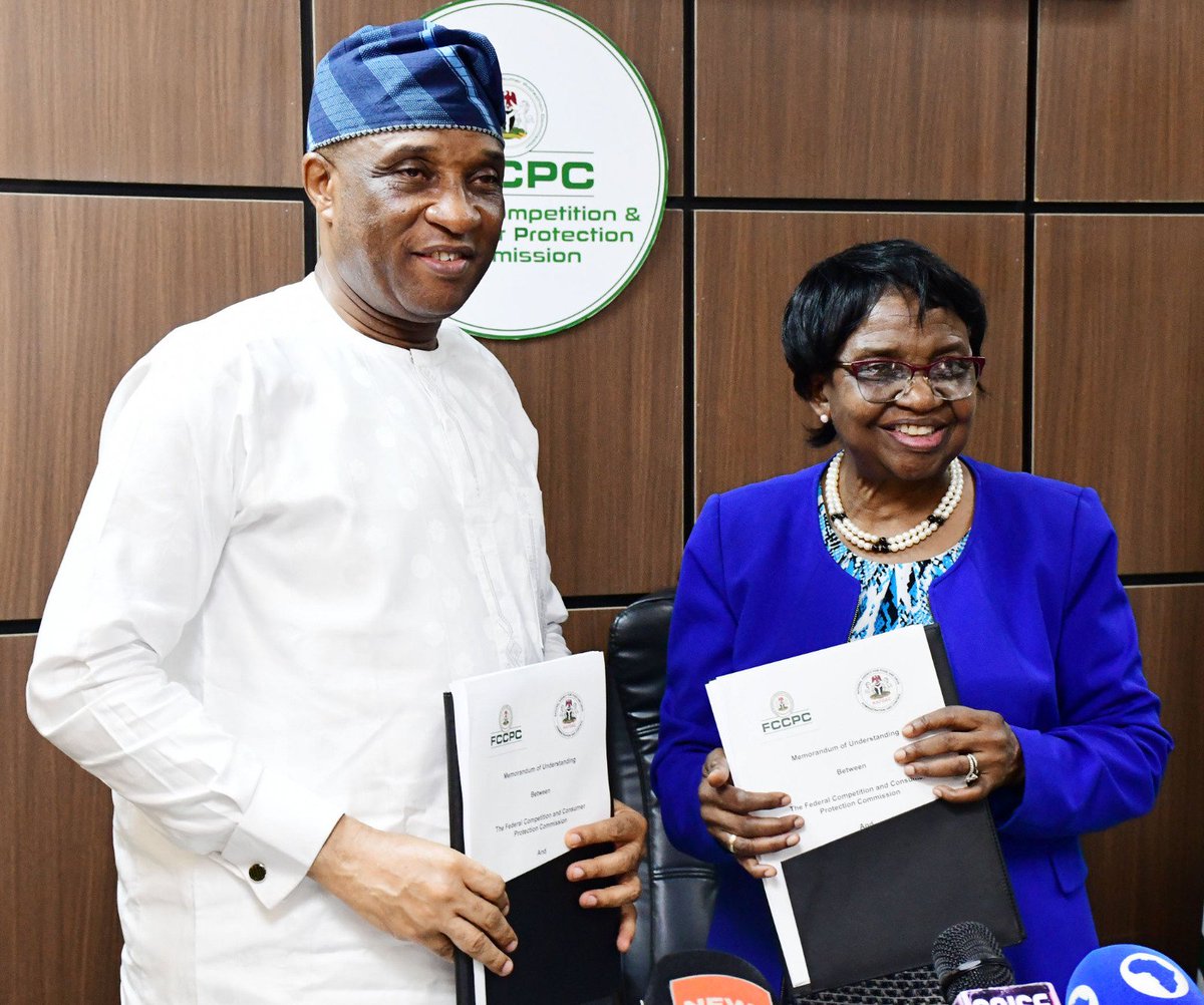 fccpcnigeria's tweet photo. NAFDAC DG Lauds FCCPC Leadership, As Agencies Sign MoU On Consumer Protection

https://t.co/5LBxoVlVi8
@NigeriaGov @NGRSenate @HouseNGR @NafdacAgency @fmitiofficial https://t.co/okHdHZW5cQ