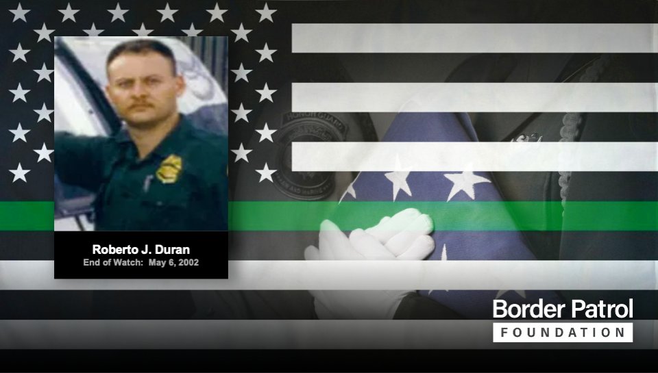 BorderPatrolFND's tweet photo. Today we honor the memory of Border Patrol Agent Roberto J. Duran End of Watch May 6, 2002 https://t.co/7Rki0Qvm6S
#HonoringtheMemory #BorderPatrolFoundation #BPF #CBP #BorderPatrol #BorderSecurity #BorderPatrol #USBP #HonorFirst #lawenforcement #endofwatch #memorial https://t.co/ANxbsUw7MW