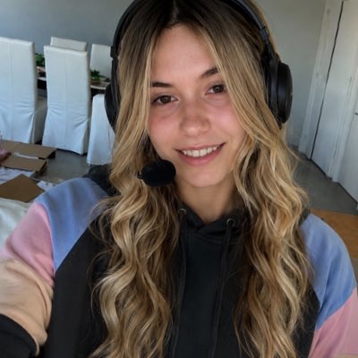 Marlow Marlena tweet media