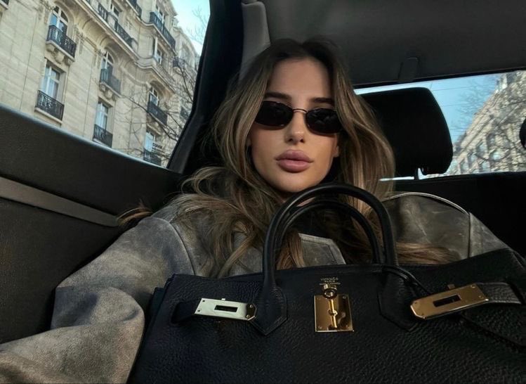 yourdirtyniche's tweet photo. me in 10 years with my birkin https://t.co/cNbEgoHIM1