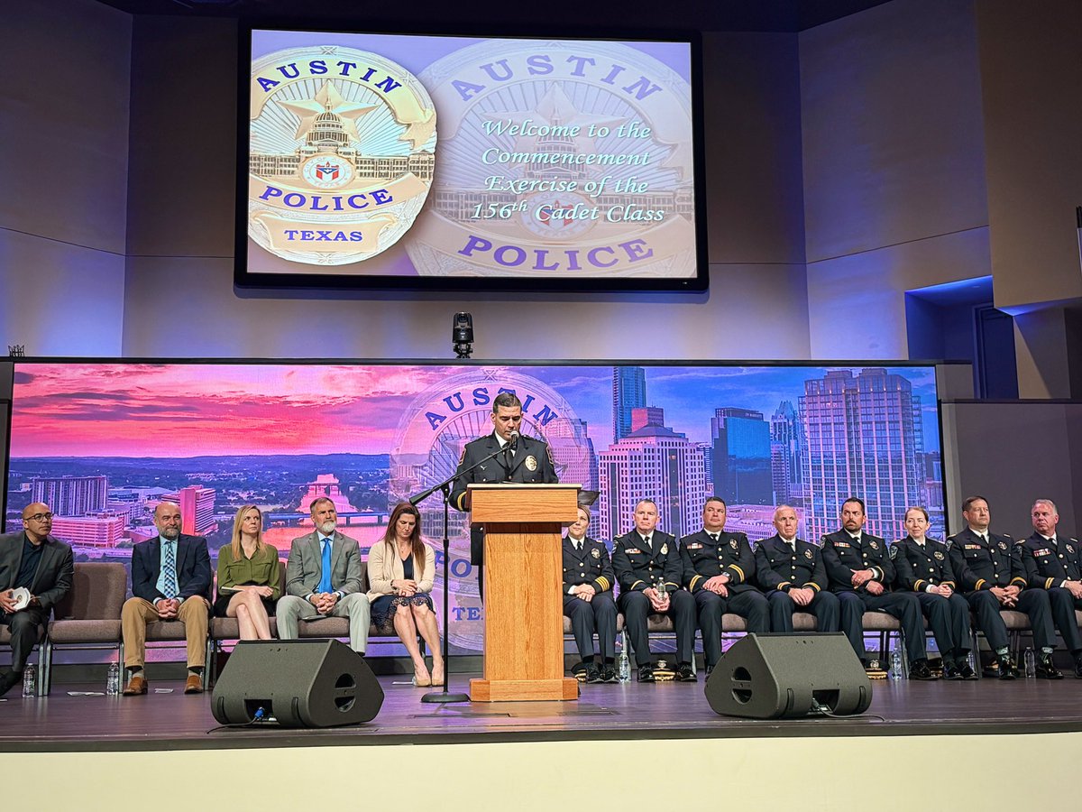 UT Austin Police Department tweet media