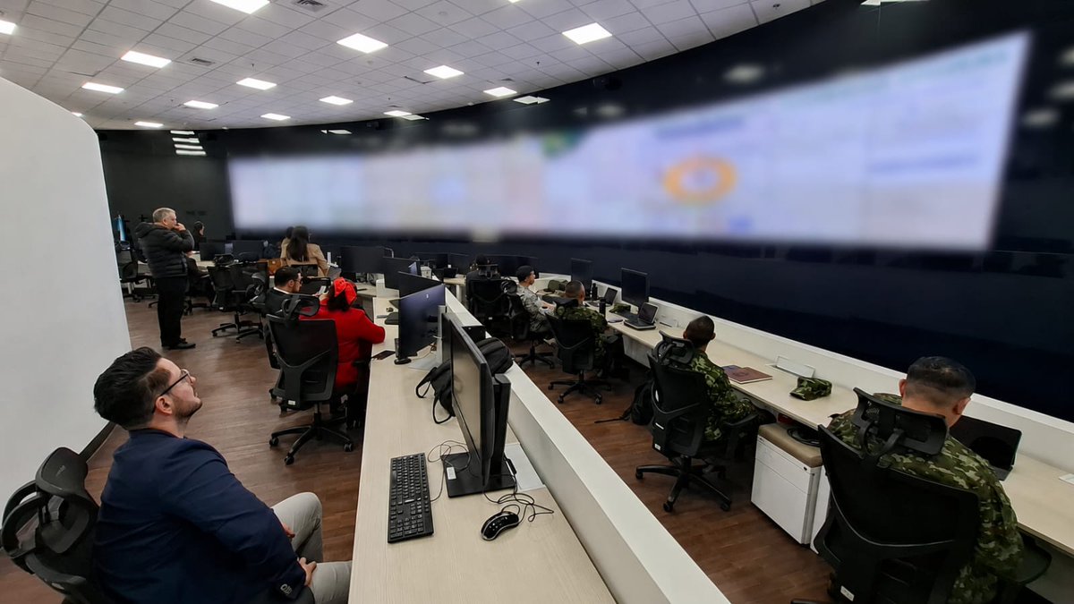 Fuerzas Militares de Colombia tweet media