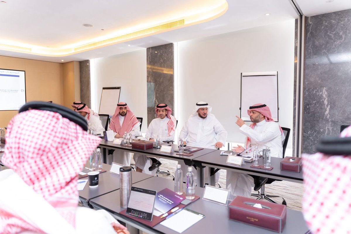 منتدى شركات الاتصالات tweet media