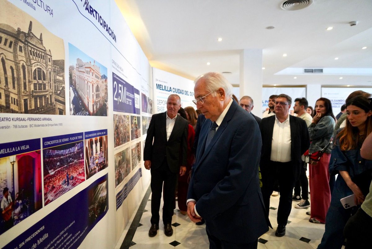 PPMelilla's tweet photo. 🗣️ @imbrodamelilla: “Los melillenses pueden sentirse orgullosos del cambio a mejor que ha experimentado la ciudad”

El presidente @imbrodamelilla ha inaugurado  esta tarde la exposición ‘Melilla y el siglo XXI’, una muestra cuyo objetivo es “echar la vista atrás” para recordar cómo era la ciudad y cómo ha evolucionado gracias a los gobiernos del PP. 

Destaca algunos de los proyectos que se han llevado a cabo bajo mandato popular como el puente del paseo marítimo, el túnel de Alfonso XIII, la ampliación de la pista del aeropuerto, la creación de nuevas plazas y espacios públicos, así como importantes medidas sociales y educativas.

✍🏼 Noticia ampliada ⤵️
https://t.co/f8c0lHMW45