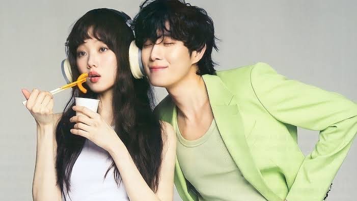 SaySomethingSyd's tweet photo. Lee Sung Kyoung having all these gorgeous photoshoots with some of her unforgettable partners.
And then, there’s Reset Couple. Woojin and Eunjae, you’re always something else. 🥲
#LeeSungKyung #AhnHyoSeop #DrRomantic3 #AhnLee https://t.co/EBzCfAmMrc