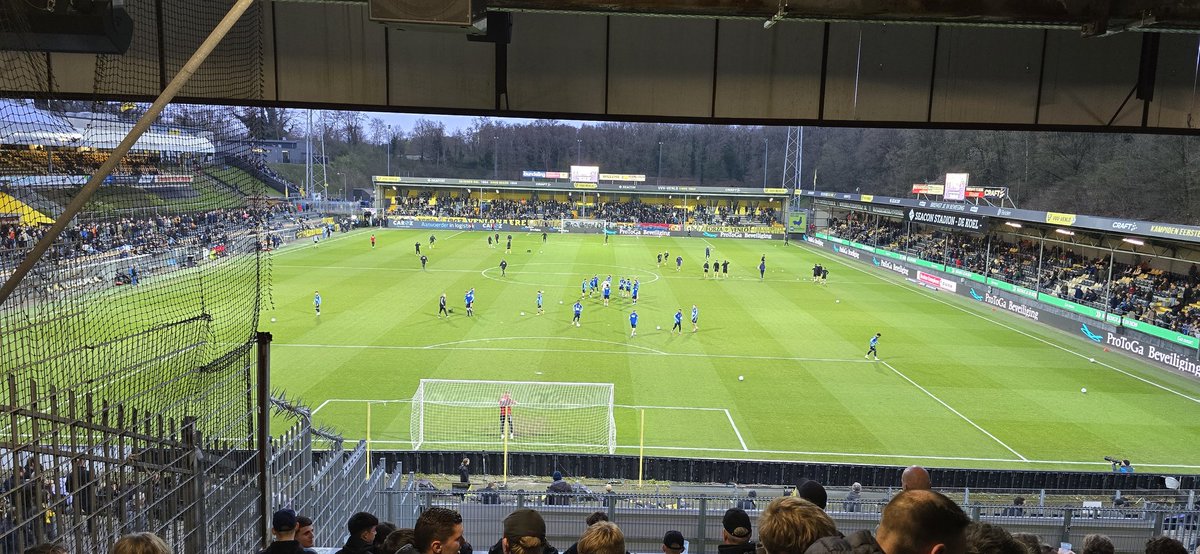 johanv058's tweet photo. @PurelyFootball Old picture. This was a month ago https://t.co/hTD7or0oEI
