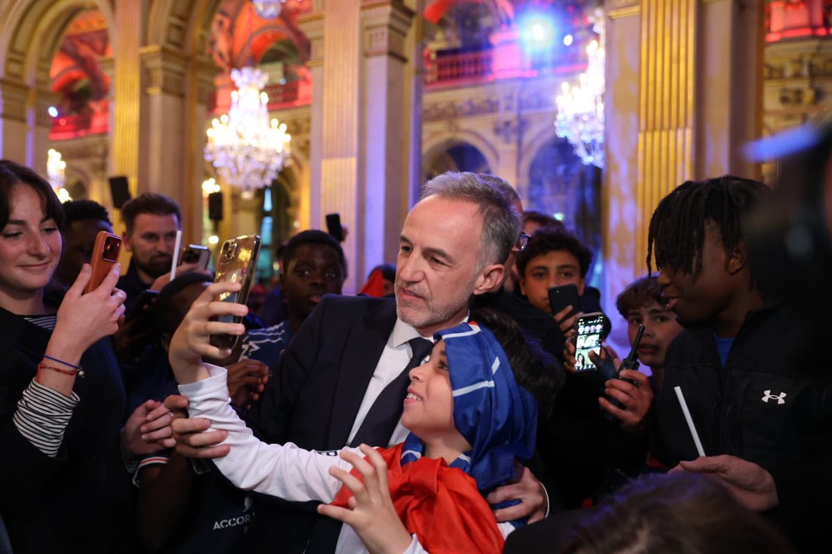 Emmanuel Grégoire tweet media