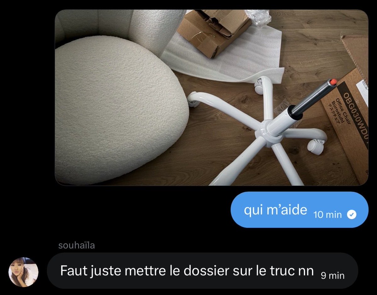 Chanel tweet media