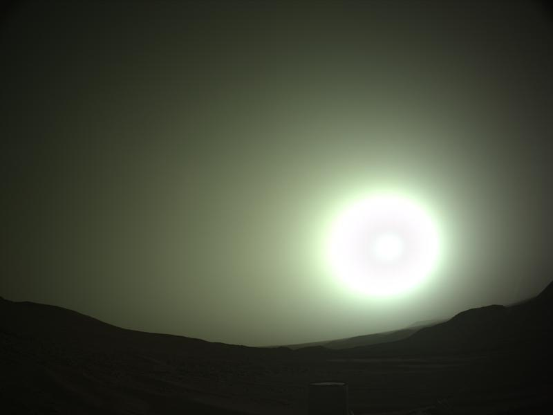 Curiosity tweet media