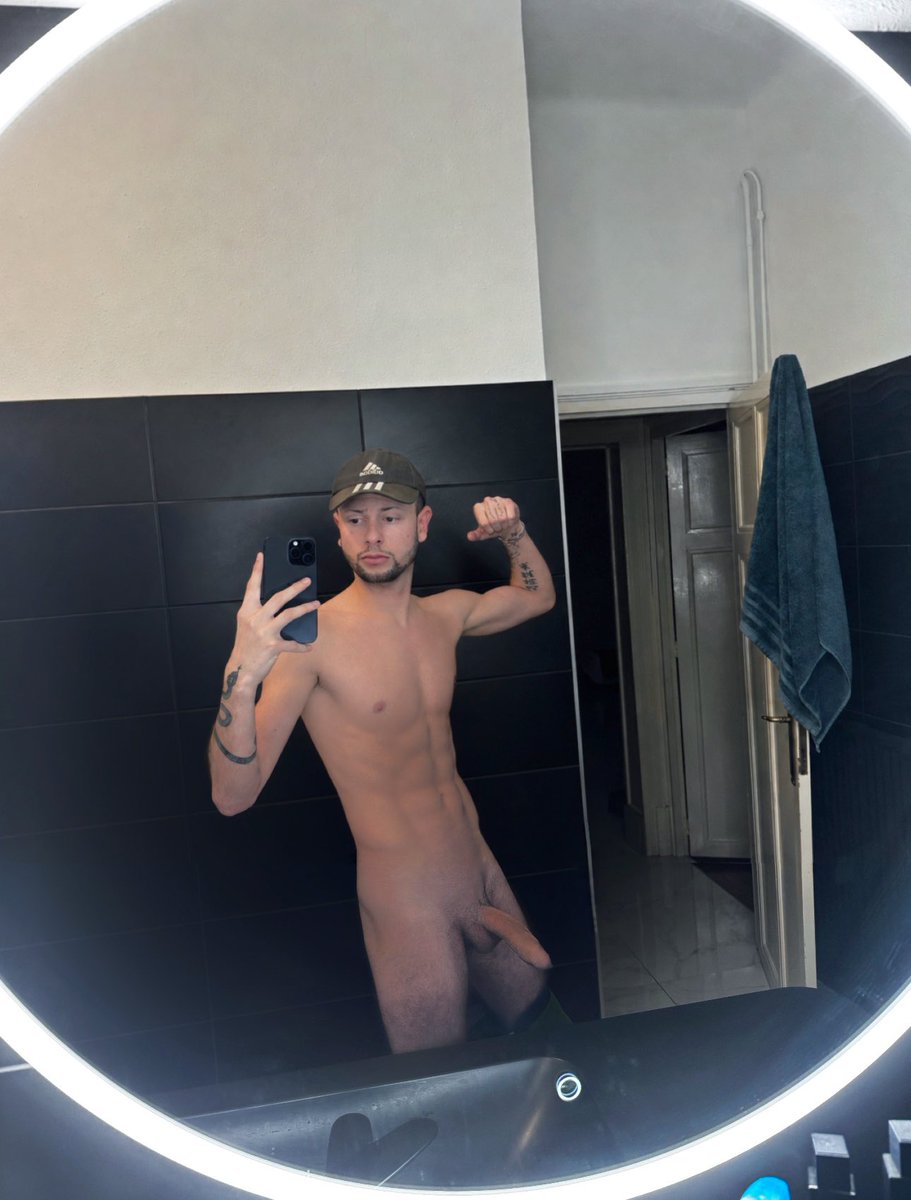 audric_cbn2's tweet photo. 75 RT = JE POST 1 SEXTAPES GAY OFFERTE DE 3min50 sur Twitter 🏳️‍🌈

https://t.co/QRQK0tLVfe https://t.co/10TanM0UMP