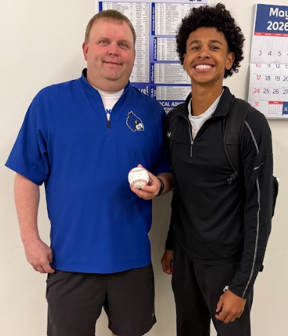 WHSBlueJaysBSB's tweet photo. Nakai Scott has chosen Coach Isgrig from WHS. 

"I chose coach because he has always helped me in and out of season. He has pushed me to be better everyday he has saw me. He also treated me like I was his kid and it means a lot." -NS https://t.co/ymp9QZCaMB