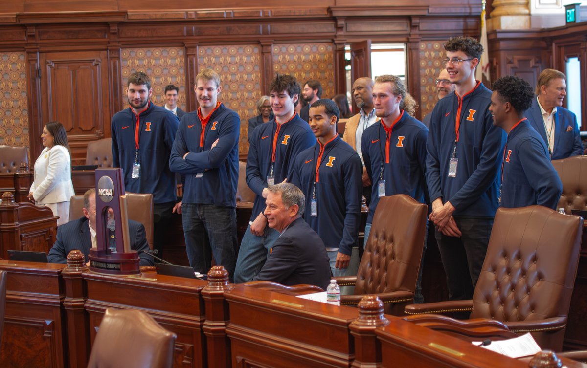 news_gazette's tweet photo. It was @IlliniMBB day in Springfield, with @CoachUnderwood and players getting the star treatment on the Senate floor Wednesday from @SenChapinRose and @SenatorFaraci a month after their Final Four run. https://t.co/Rp5b6WOFwq
