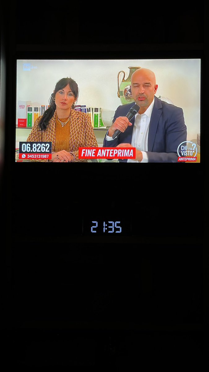 robbertocon2b's tweet photo. Anche la Sciarelli fa parte del Team #Sempio Grande delusione #chilhavisto https://t.co/dYRW8cKgUk