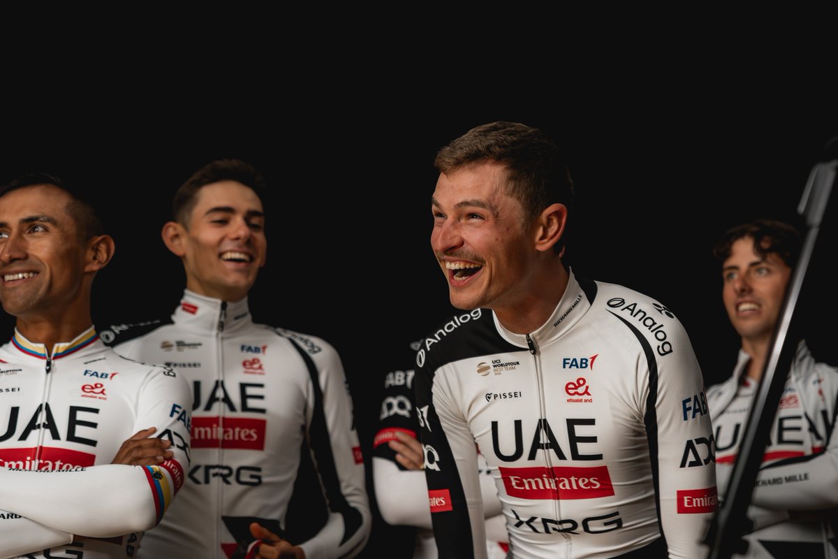 Giro d'Italia tweet media