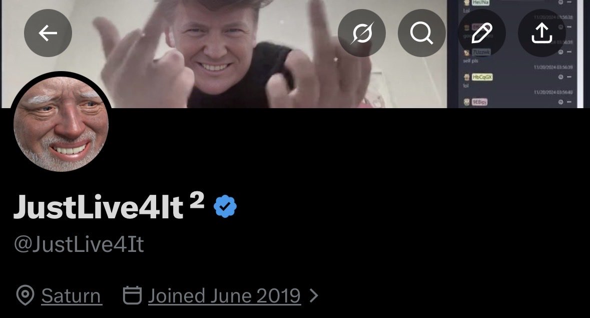 JustLive4It ² tweet media