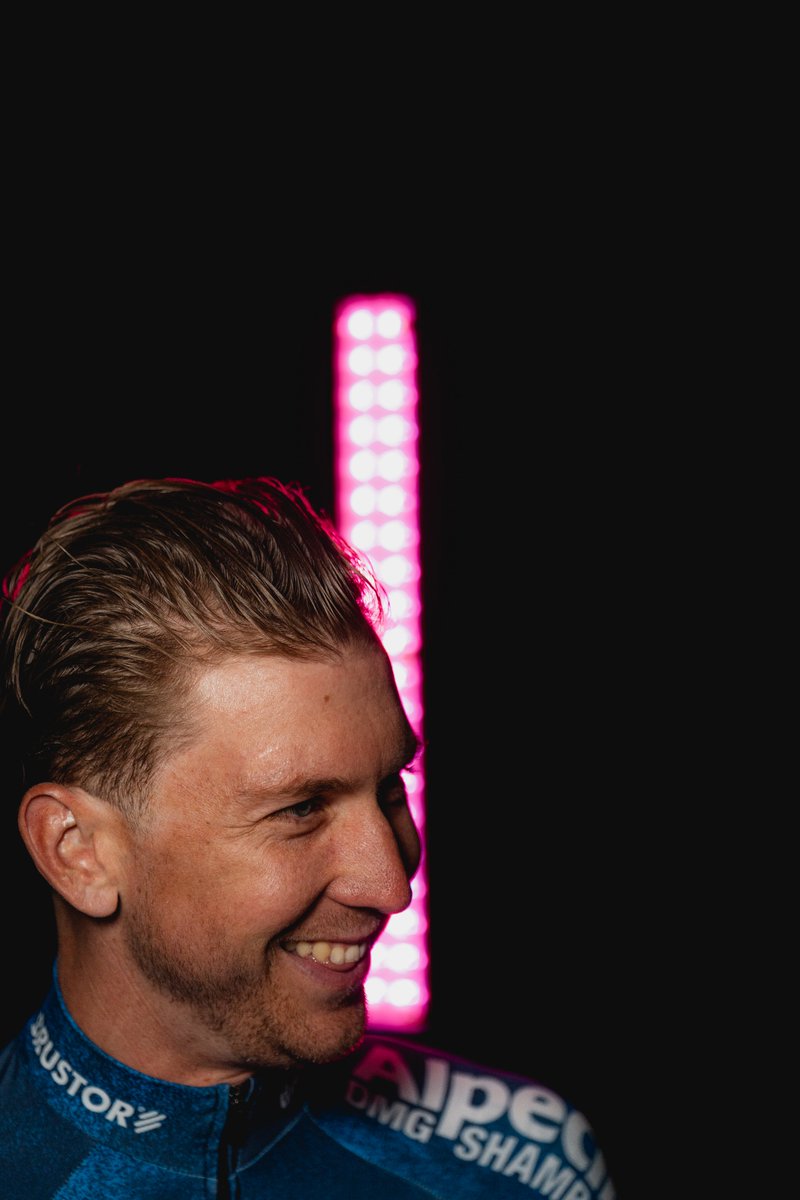 Giro d'Italia tweet media