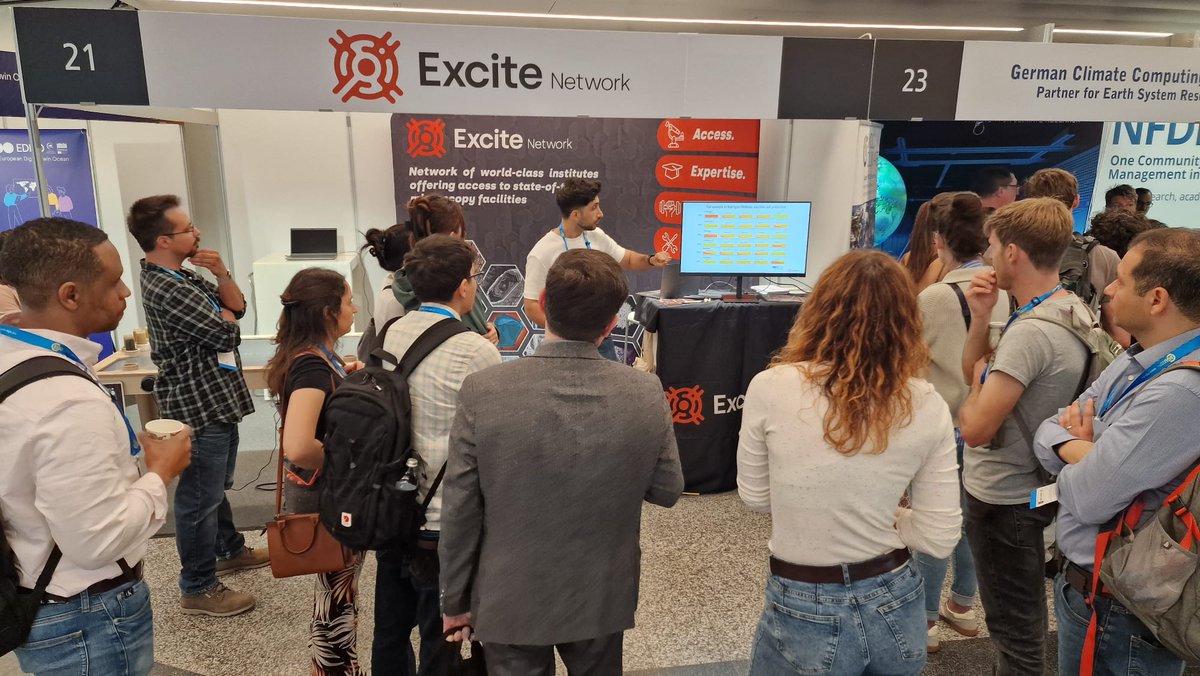 EXCITE_network's tweet photo. Don’t miss two highlights Thu 7 May at EXCITE Booth #21 at #EGU26!

🕥 10:45 – Hugo shows Discovery Dock 🔬
🕑 14:00 – Hamed presents (AI-based) imaging processing tools

Join and connect with the experts. See you there!

#EGU26 #EXCITE #Geoscience #Imaging #AI #OpenScience https://t.co/4PwnOqXf0p
