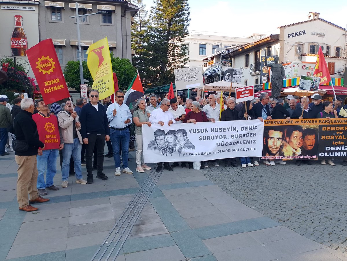 AntalyaDemParti's tweet photo. #DenizYusufHüseyin ölümsüzdür.. https://t.co/0Vmm3oi1v3
