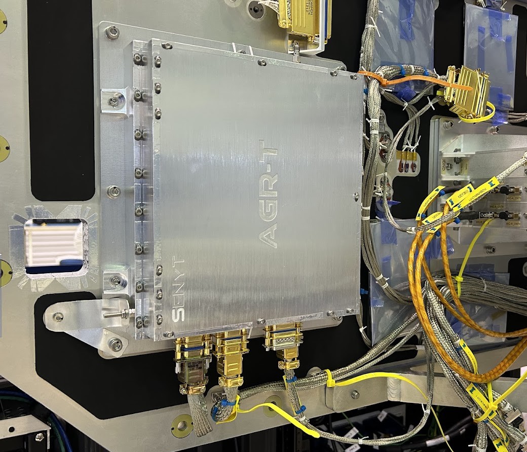 InfoPlatensetw's tweet photo. La UNLP estuvo en una misión de la NASA. Ahora pone tecnología propia en el satélite argentino SABIA-Mar, que estudiará los océanos desde el espacio.
Dos instrumentos desarrollados en La Plata. Ciencia pública funcionando 📍InfoPlatense https://t.co/MvGcpy0eT9