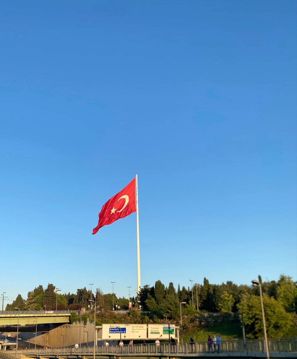 Y.Emre tweet media