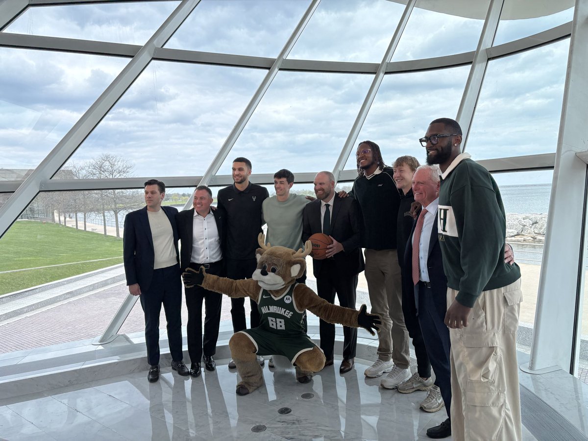 Karley_Marotta's tweet photo. Welcome, Taylor Jenkins! @Bucks https://t.co/HGEM6N6ej3