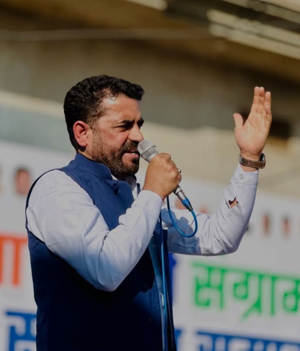 SadiqJaipur's tweet photo. राजस्थान के खेल जगत को नई ऊंचाइयों पर ले जाने वाले, खेल प्रकोष्ठ के अध्यक्ष और युवाओं के प्रेरणास्रोत श्री अमीन पठान जी को जन्मदिन की आत्मीय बधाई और हार्दिक शुभकामनाएँ! ईश्वर से आपके उत्तम स्वास्थ्य, दीर्घायु और यशस्वी जीवन की मंगल कामना करता हूँ। 🎂
#AminPathan
@aminpathan54 https://t.co/e3NPXDhA0l