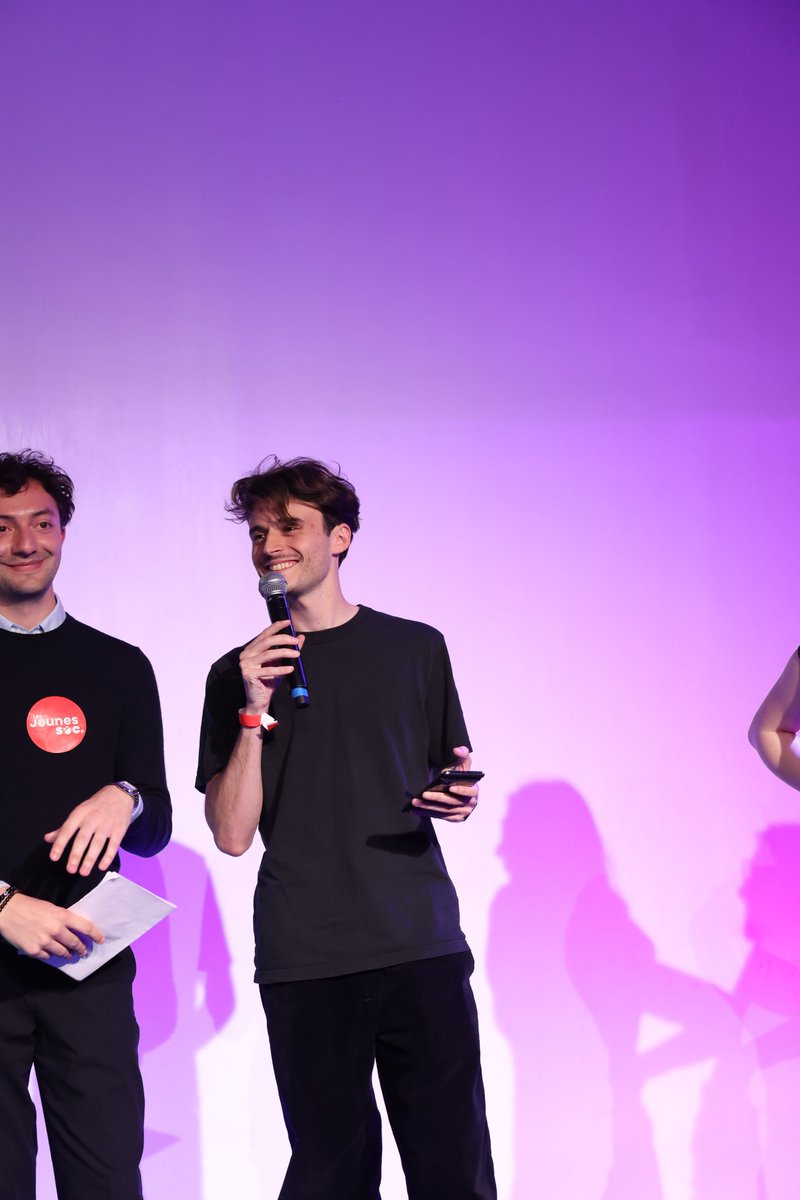 Les Jeunes de L'APRÈS tweet media