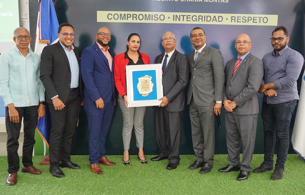 Inst. Superior Salomé Ureña tweet media